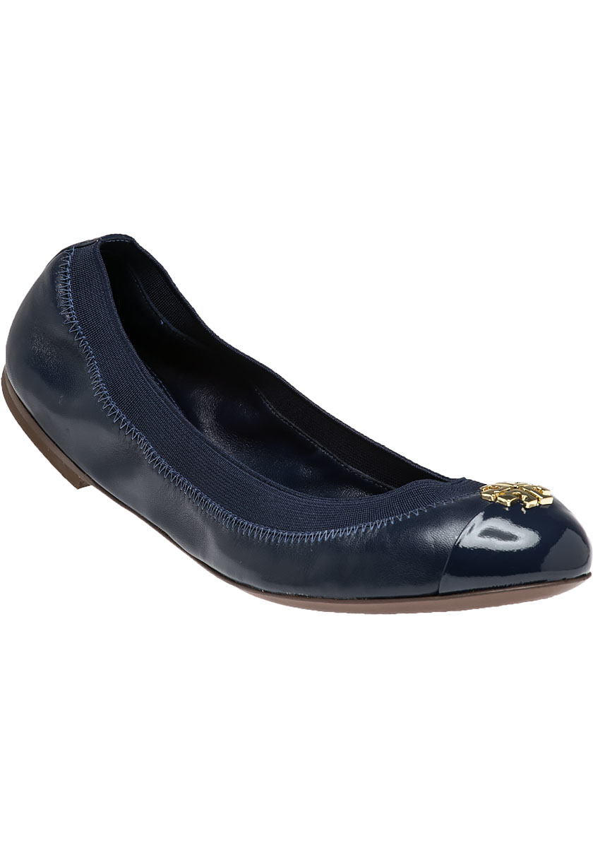 Your Selections With superior construction and amazing quality, flat shoes from Lulus are absolutely adorable and affordable. Free shipping + returns! Women's Flats - Flat Shoes, Slides, Ballet Flats - Lace-Up Flats.